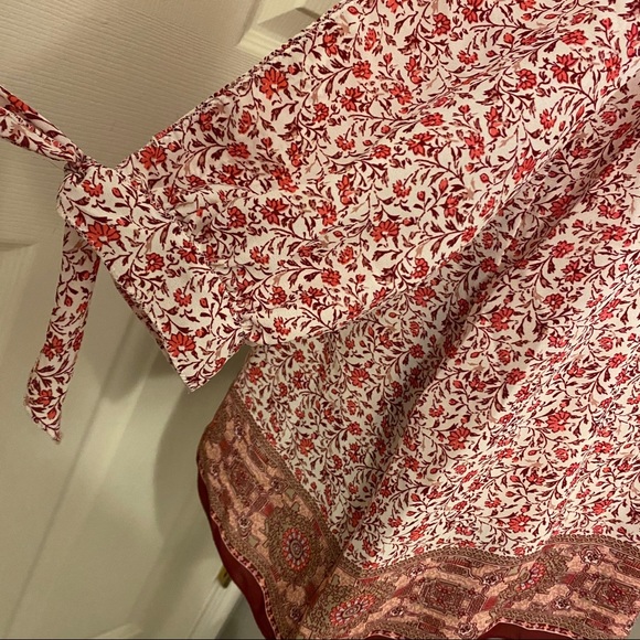 MAX STUDIO Floral/Handkerchief Print Tie Blouse - Picture 5 of 14